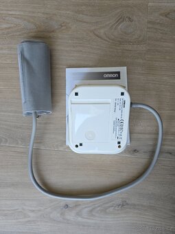 Automatický tlakoměr Omron M3 - 2