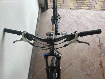 Odpružené kolo Specialized - 2