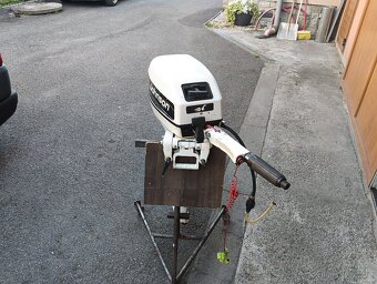 Lodni motor johnson 15 koni - 2