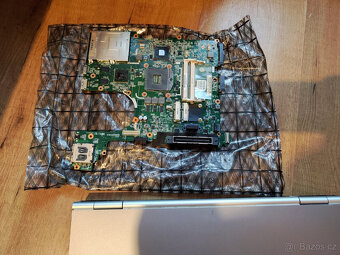 Náhradní díly z notebooku Hp Elitebook 8560p - 2