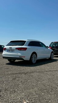 Audi A4B9 - 2