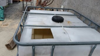 IBC kontejner 1000l - 2