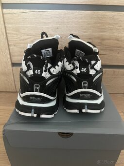 BALENCIAGA Runner BlackWhite Shoes - 2