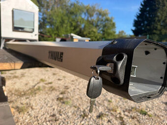 Thule Conduit Box 3171 - trubicový box - 2