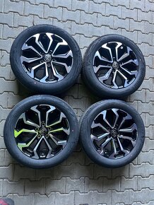 Originál sada alu Yaris Cross 17” - 2