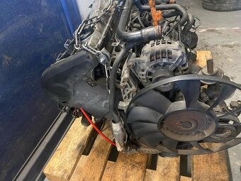 MOTOR 1.8T 132KW AJL AUDI A4 B5 / PASSAT B5 B5,5 ATD - 2