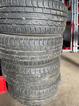Letní pneu Nokian 185/55 R15, 2x6mm a 2x3mm - 2