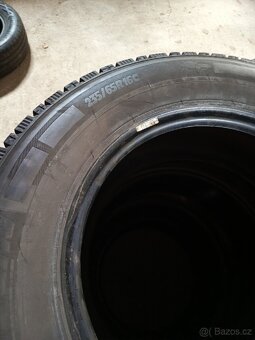 Zimní pneu 235/65 R16 C - 2