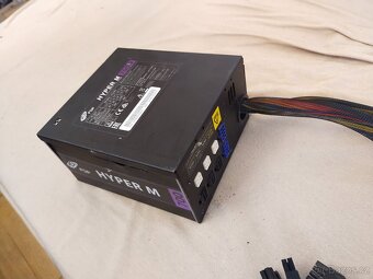 ATX zdroj 700w semimodulární - 2