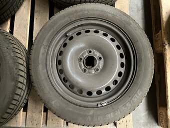 Zánovní letní pneu 215/55 R16, 5x108 ET 50 - 2