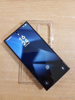 Samsung Galaxy S24 Ultra 512GB v černé - 2