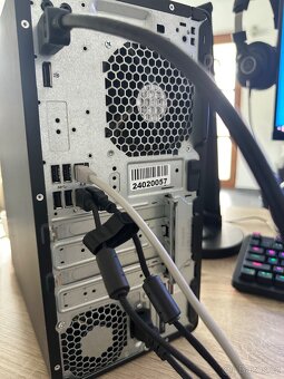Počítač HP, AMD Ryzen5,16GB RAM,500GB SSD,WIN10Pro - 2