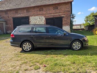 PASSAT B7 - 2