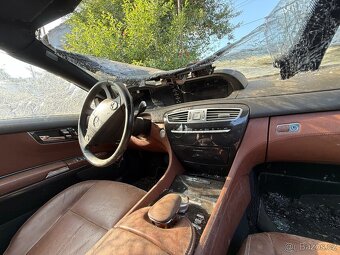 Díly z vozu Mercedes W216 CL216 CL550 automat , motor273 - 2