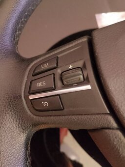 Originální multifunkční volant s airbagem BMW F10/F11 - 2