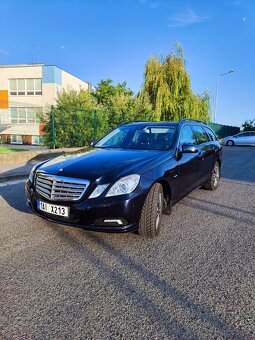 Mercedes-Benz W212 - 2