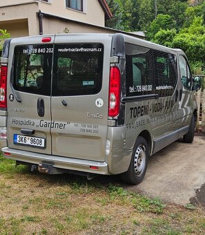 Renault Trafic 2.TDCI - 9 míst k sezení - 2
