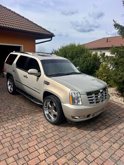 Cadillac Escalade 6.2 301kw LPG - Opočtové - 2