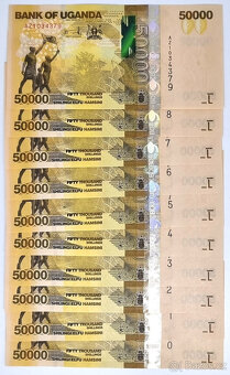 10 ks bankovek 50,000 Ugandských Šilinků, nepoužitých , UNC - 2