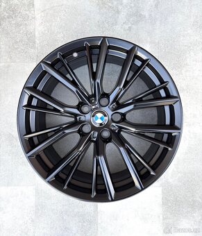 Nové alu Bmw r18 g20 bmw 3 g21 5x112 Dvourozměrné - 2