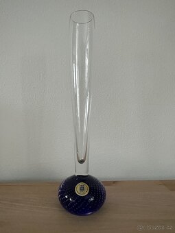 SKLENĚNÁ VÁZA S BUBLINAMI - 2