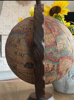 Retro globus - 2