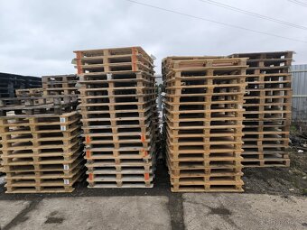 Palety dřevěnné - 2