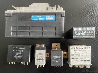 Relé Mercedes Benz W124 - 2