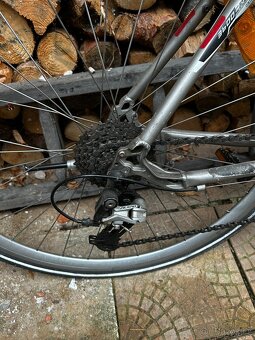 Trekové kolo - Dámské - 2