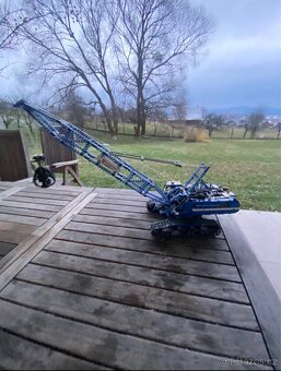 LEGO Technic 42042 Pásový jeřáb - 2