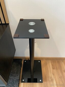Stojany na reproduktory - 2