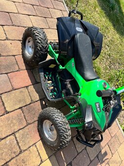 Elektrická čtyřkolka - 2