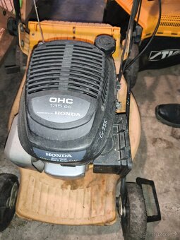 Benzínová sekačka Stiga - 2