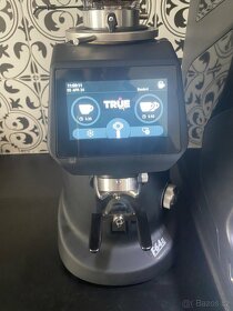 Profesionální mlýnek na kávu digitální - 2