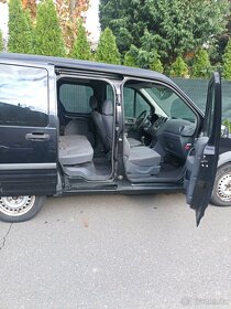 Ford Tourneo Connect 1.8 TDCi - 2
