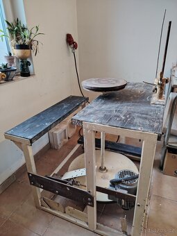 KERAMICKÝ KRUH - elektrický - 2