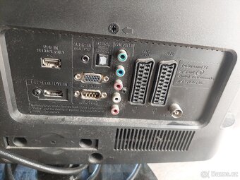 Monitor LG 22LH2000 - 2