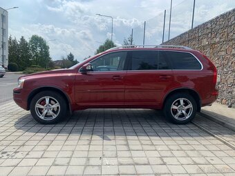 Volvo XC90 2.4 AUT MOMENTUM, KŮŽE 7 MÍST TOP STAV - 2