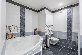 Prodej bytu 3+1 71 m² Trnovanská, Teplice - Trnovany - 2