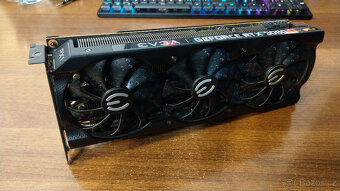 EVGA GeForce RTX 3080 XC3 Ultra Gaming 10GB - 2