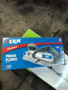 Elektrický hoblík Ferm - 2