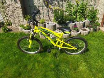 Dětské kolo BOLT 20" -téměř nové - 2