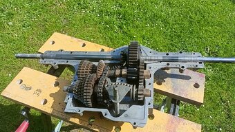 Převodovka zahradní traktor / traktůrek - 2