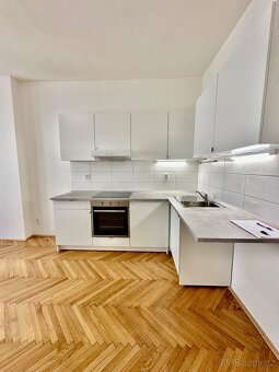 Pronájem bytu 3+1 - 77,1 m2, ulice Poštovská - Brno . - 2