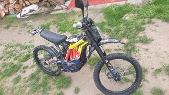 Surron light bee - 2
