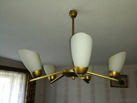 Nabízím k prodeji starý funkční lustr - 2