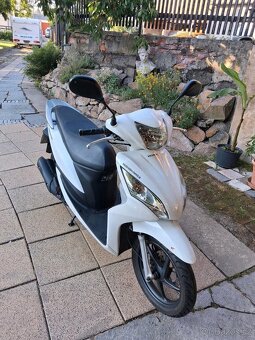 Honda Vision 110 r.v. 2012 - 2
