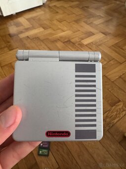 Nintendo Gameboy Advance SP - 2