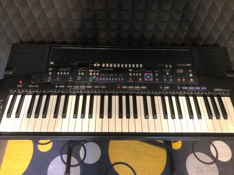 Yamaha psr 410 - 2