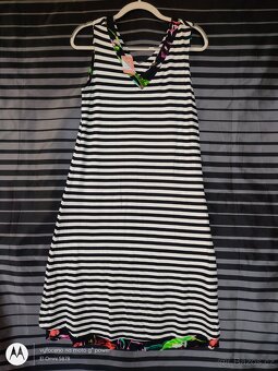 nové dámské šaty v.M-L/38-42 oboustranné - 2